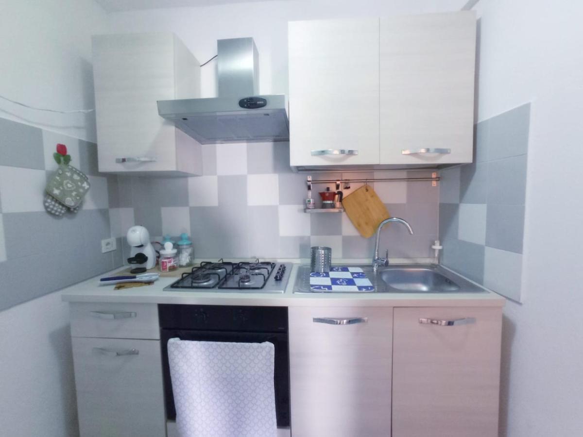The Quiet House Villa Ponza Luaran gambar